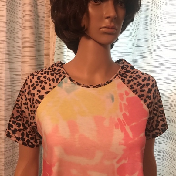 The dye shirt with cheetah print sleeves. - Picture 3 of 8